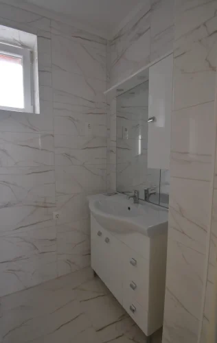 Baross fürdő előtte